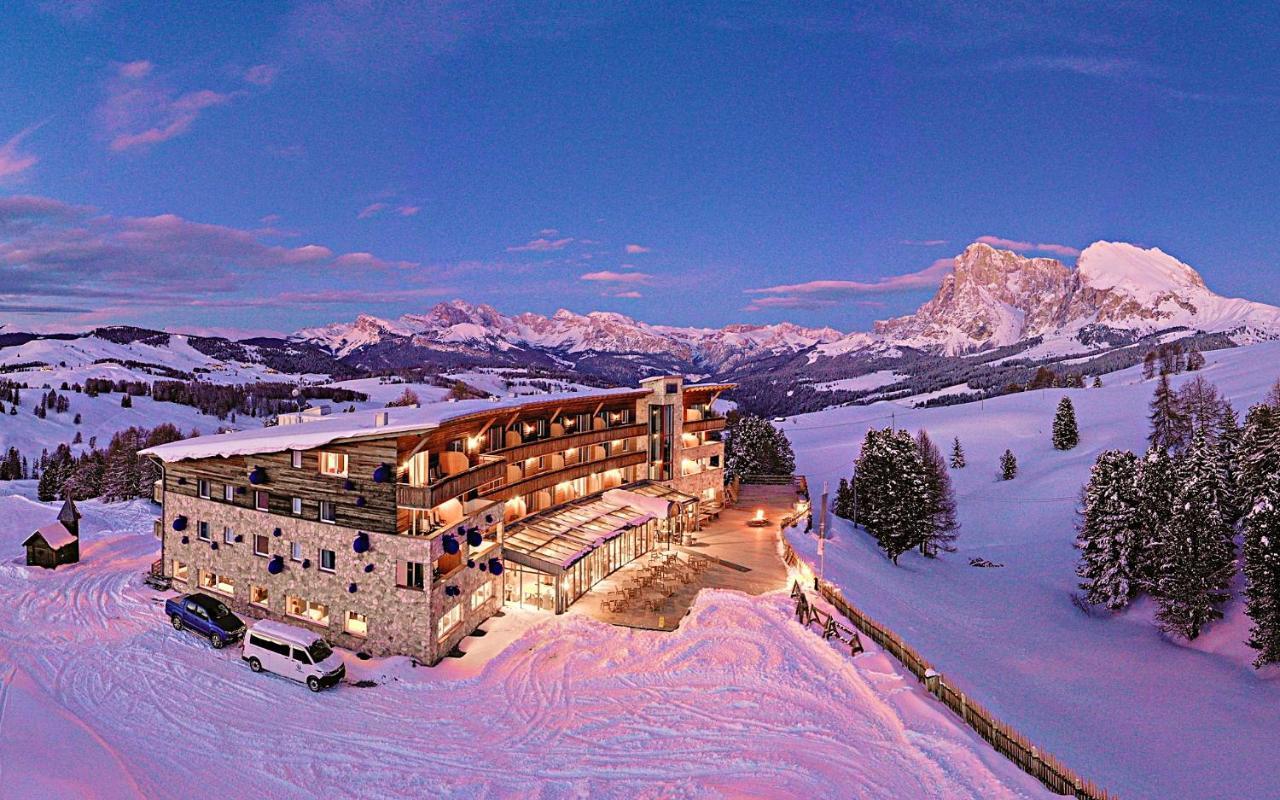 Paradiso Pure.Living Vegan Hotel Альпе-ди-Сьюзи Экстерьер фото